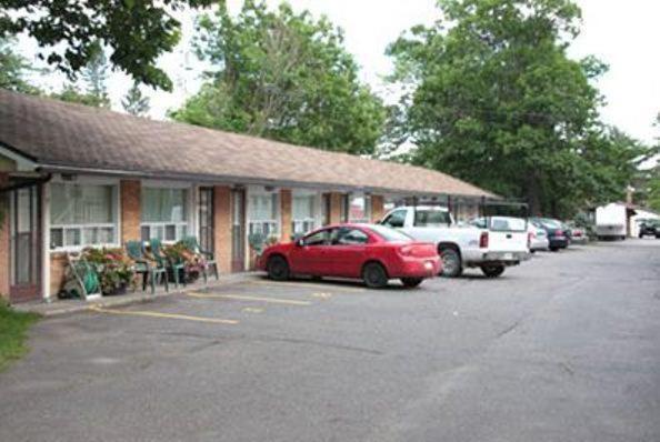 Skyline Motel Sault Ste. Marie Eksteriør bilde
